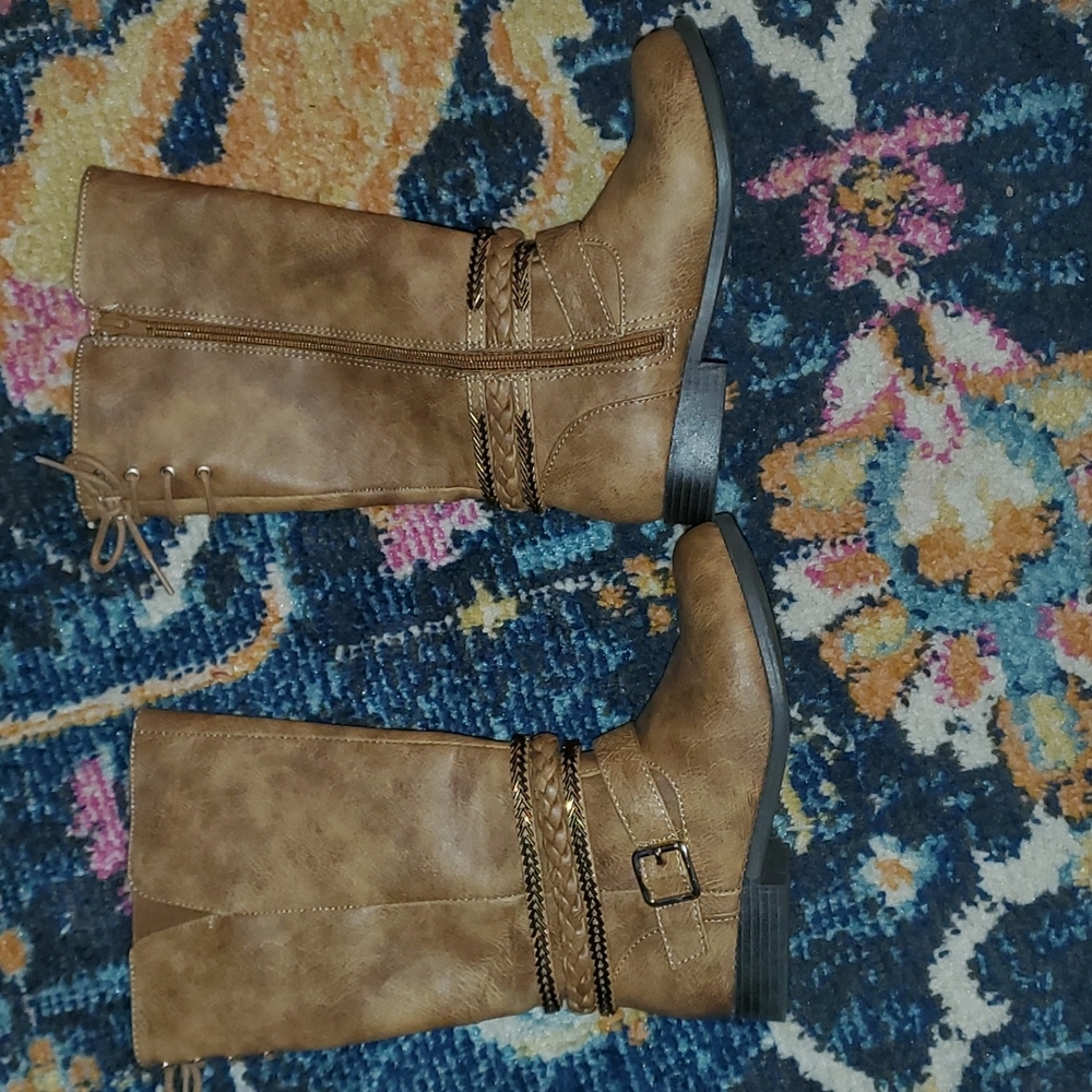 Justice boots